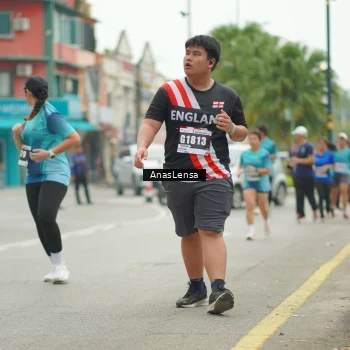 Runner Photo 8828043