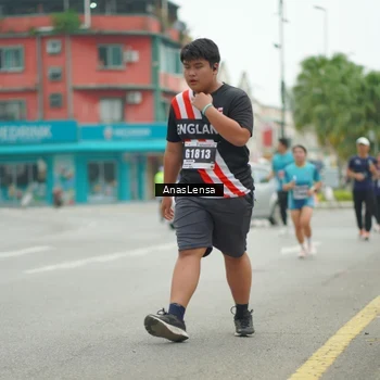 Runner Photo 8828044