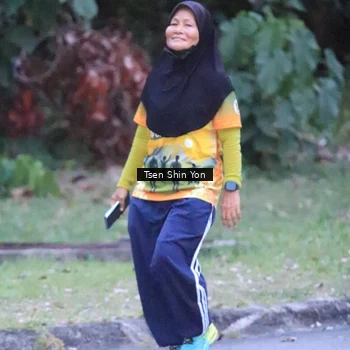 Runner Photo 8828052