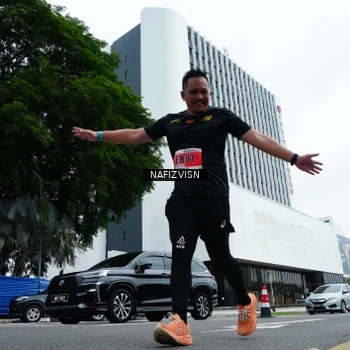 Runner Photo 8828089
