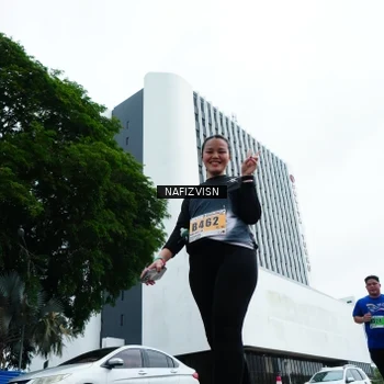 Runner Photo 8828090