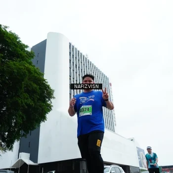 Runner Photo 8828102