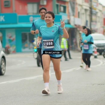 Runner Photo 8828104