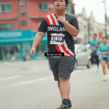 Runner Photo 8828105
