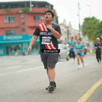 Runner Photo 8828111