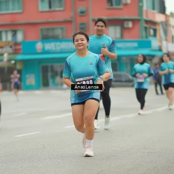 Runner Photo 8828120