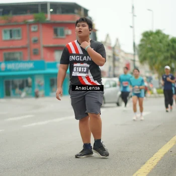 Runner Photo 8828125