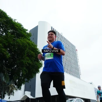 Runner Photo 8828127