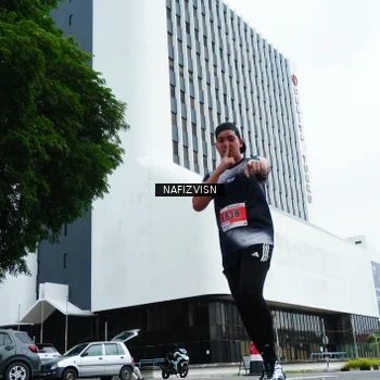 Runner Photo 8828182