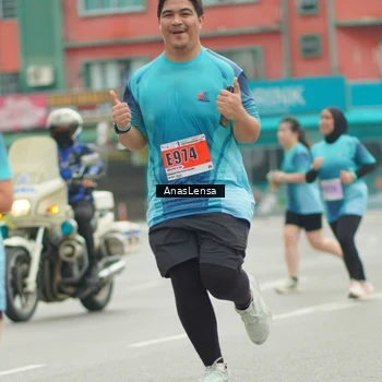 Runner Photo 8828211