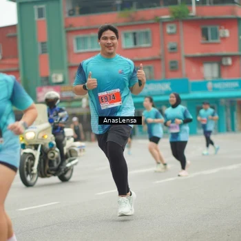 Runner Photo 8828225