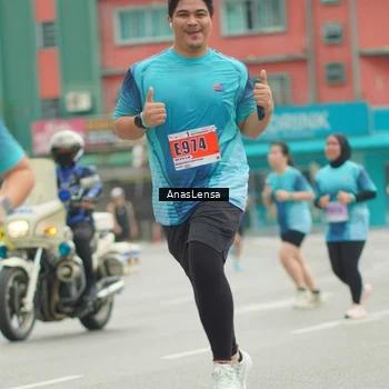 Runner Photo 8828227