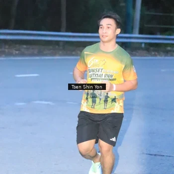 Runner Photo 8828238
