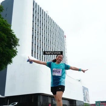 Runner Photo 8828259