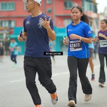 Runner Photo 8828272