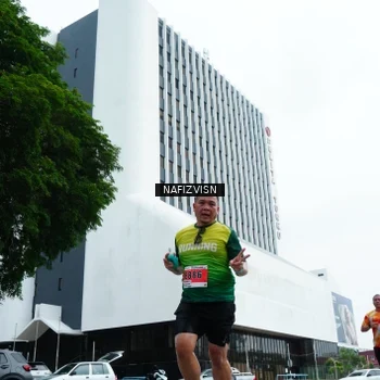 Runner Photo 8828337