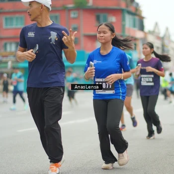 Runner Photo 8828359