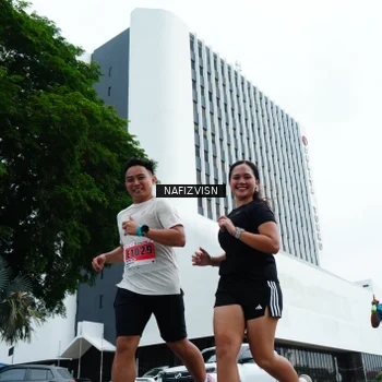 Runner Photo 8828375