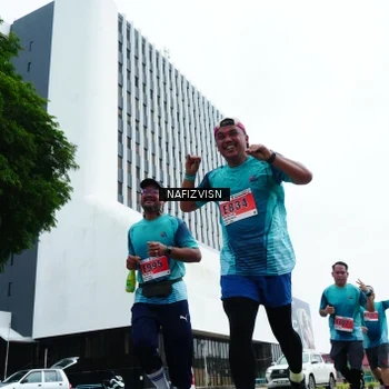 Runner Photo 8828383