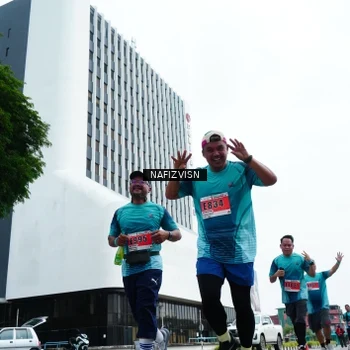 Runner Photo 8828384