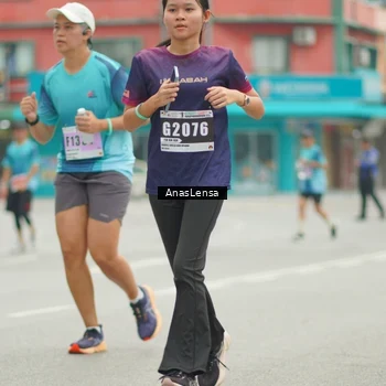 Runner Photo 8828404