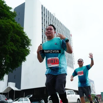 Runner Photo 8828415