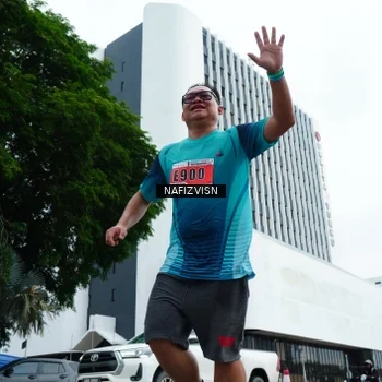 Runner Photo 8828422