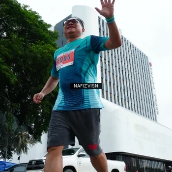 Runner Photo 8828430