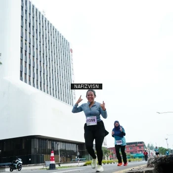 Runner Photo 8828455