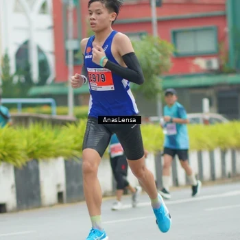 Runner Photo 8828460