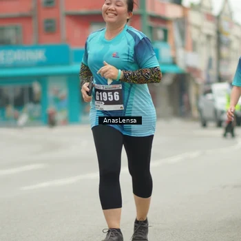 Runner Photo 8828501