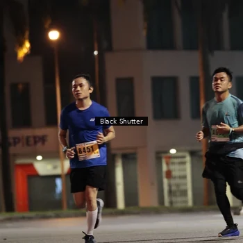 Runner Photo 8828518