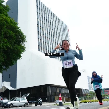 Runner Photo 8828521