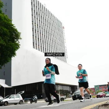 Runner Photo 8828541