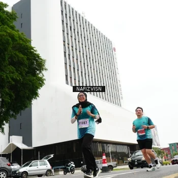 Runner Photo 8828544