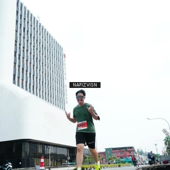 Runner Photo 8828560