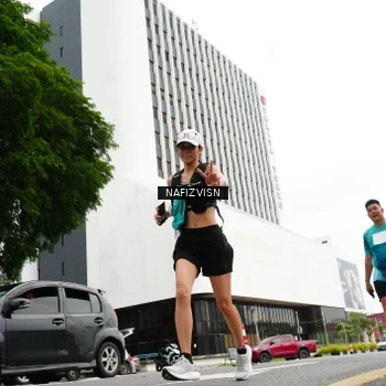Runner Photo 8828572
