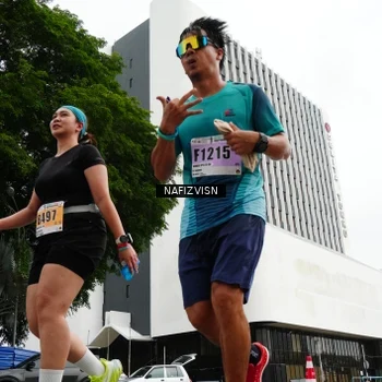 Runner Photo 8828629