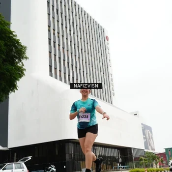 Runner Photo 8828658