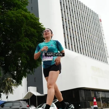 Runner Photo 8828671