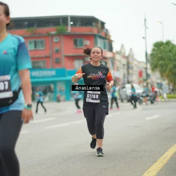 Runner Photo 8828674