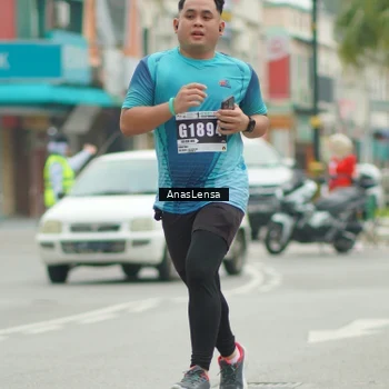 Runner Photo 8828702