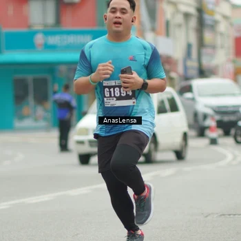 Runner Photo 8828724