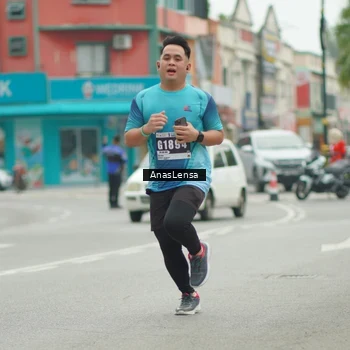 Runner Photo 8828726