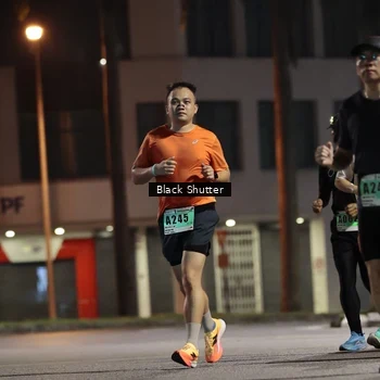 Runner Photo 8828749