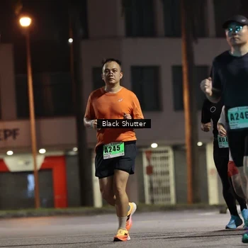 Runner Photo 8828750