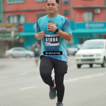 Runner Photo 8828755