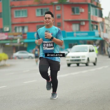 Runner Photo 8828758