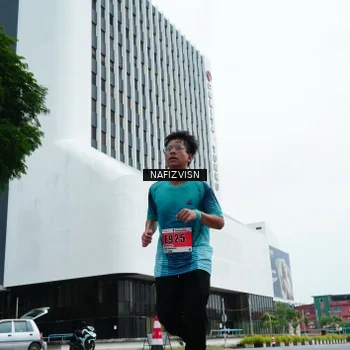 Runner Photo 8828835