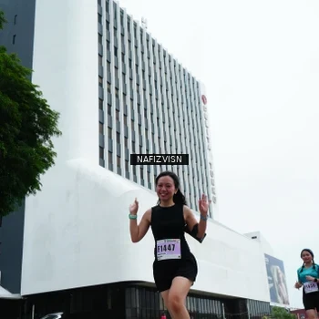 Runner Photo 8828851